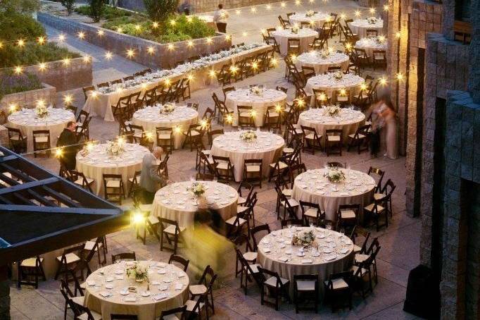 Bill's Grill Patio- Outdoor Reception Venue- Seats up to 180 guestsAmanda Rockafellow Photography