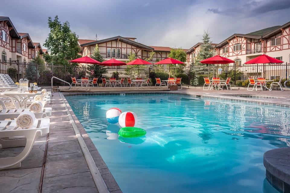 Zermatt Utah Outdoor Pool