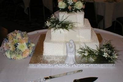 Debbie's Specialty Cakes LLC