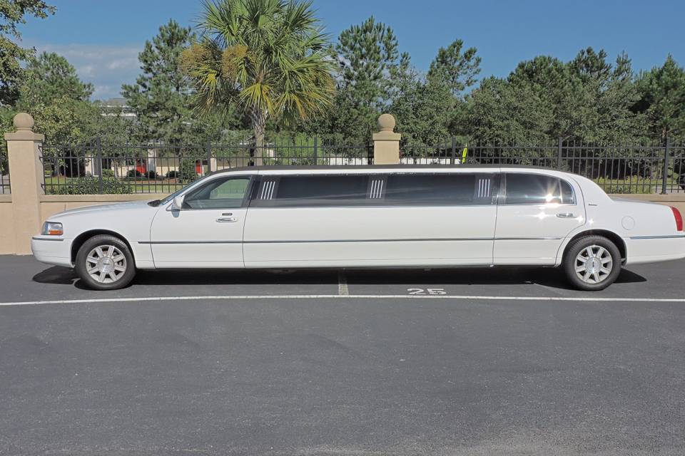 Camelot Limousine