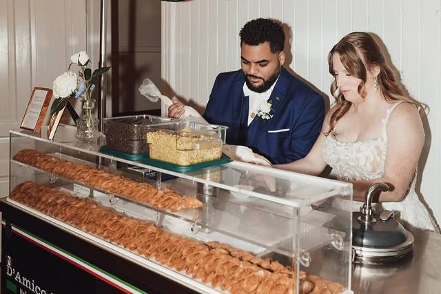 D'Amico & Sons Pastry Cart