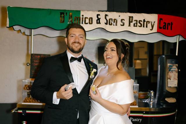 D'Amico & Sons Pastry Cart