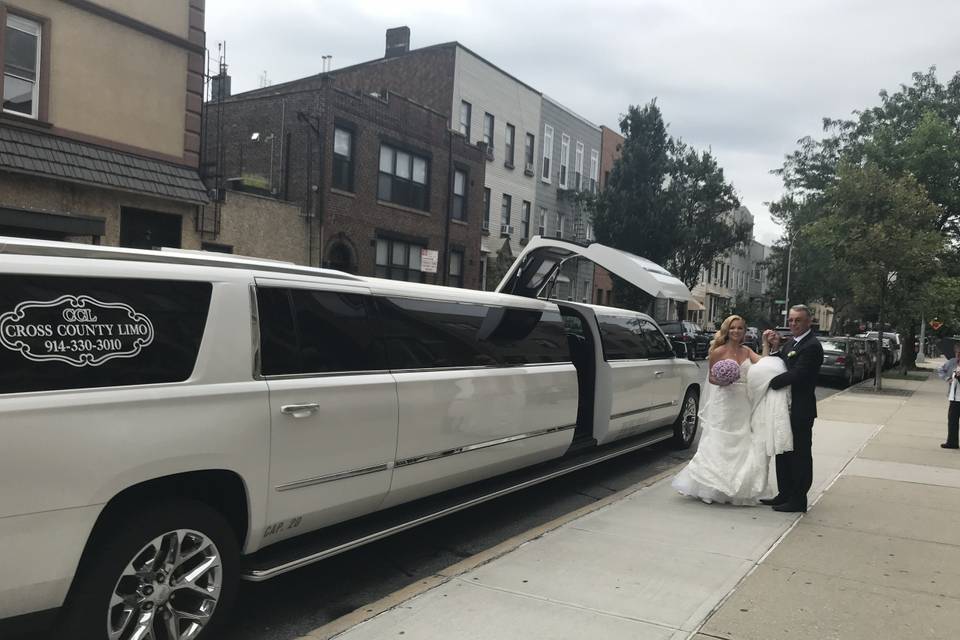 Cross County Limousine