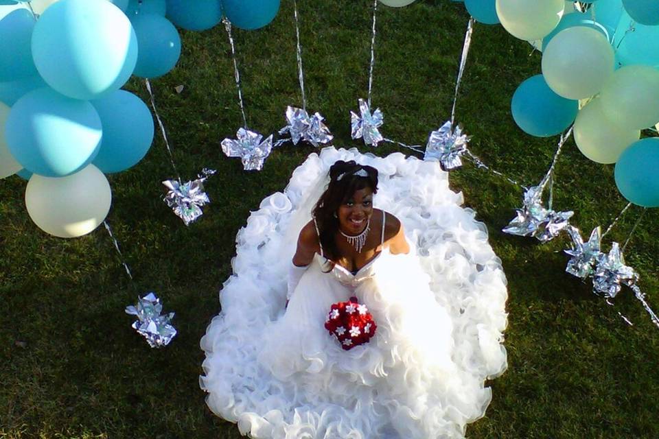 The bride holding a bouquet