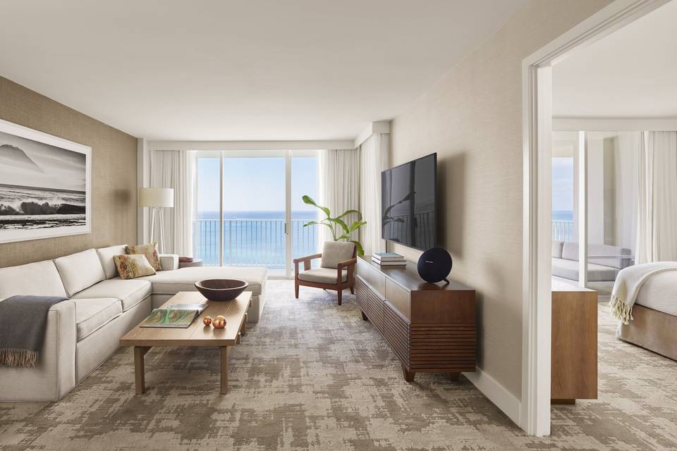 One Bedroom Ocean Front Suite