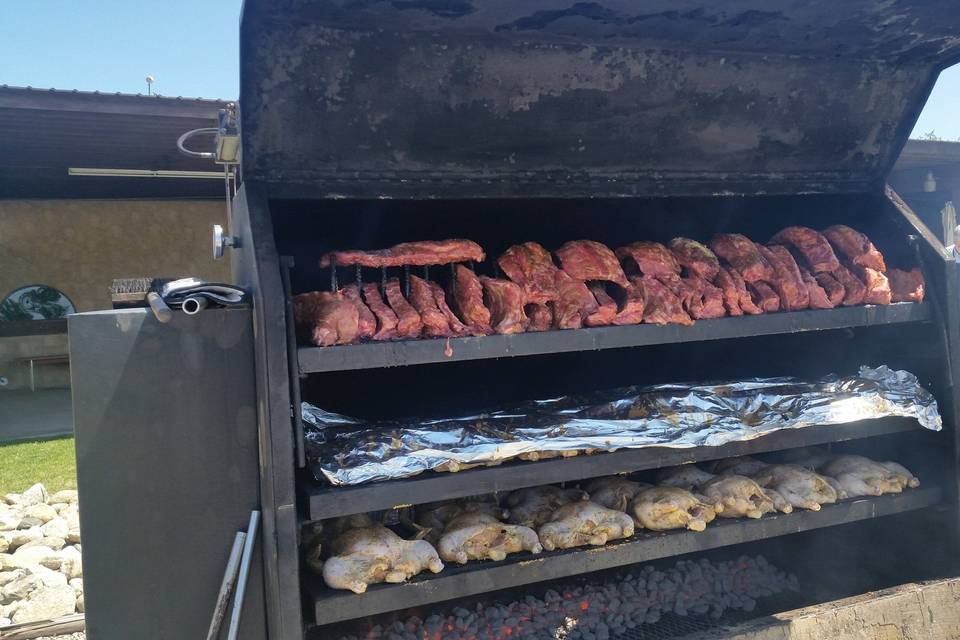 St louis ribs and chickens