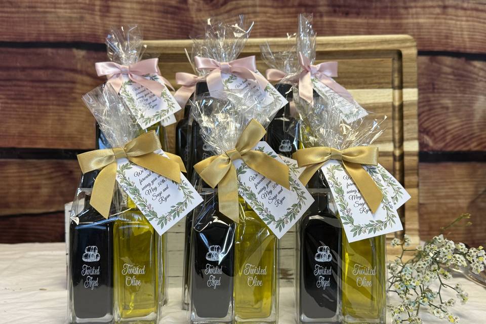 Twisted Olive