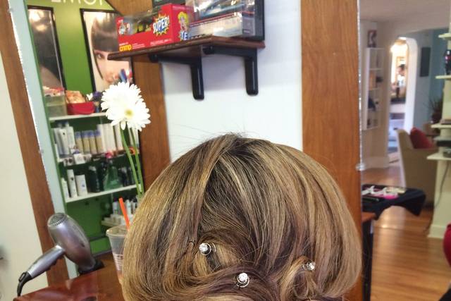 The Main Switch Beauty Salon