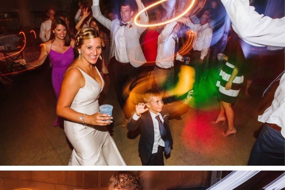 The groom got down for a min!
