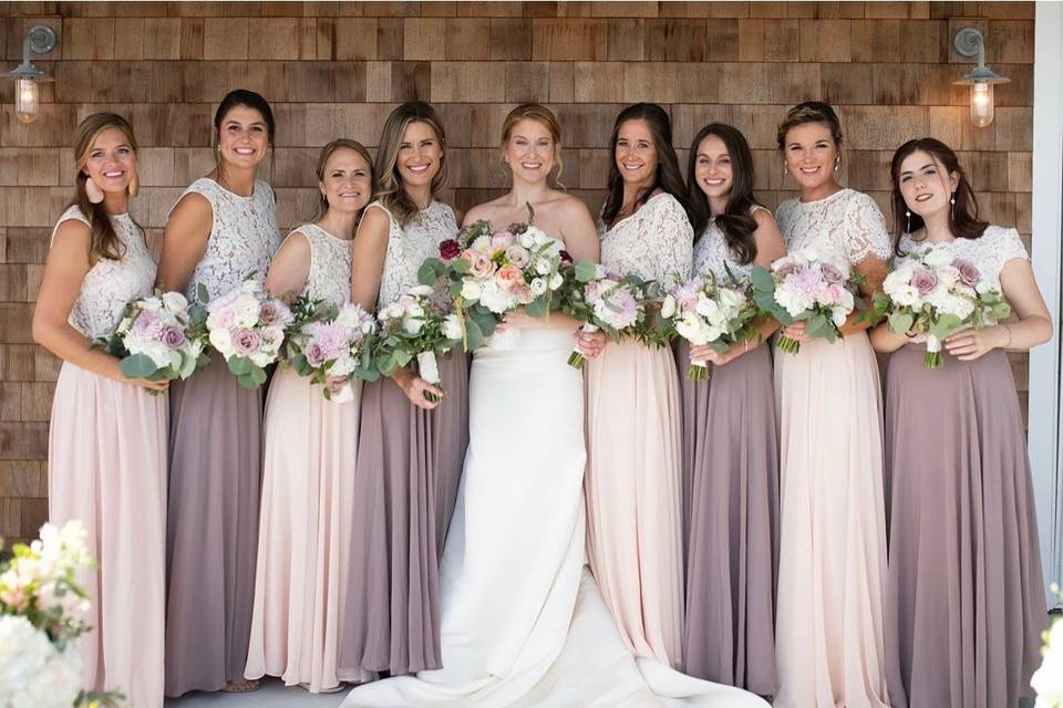 Pretty Bridesmaids in Neutrals