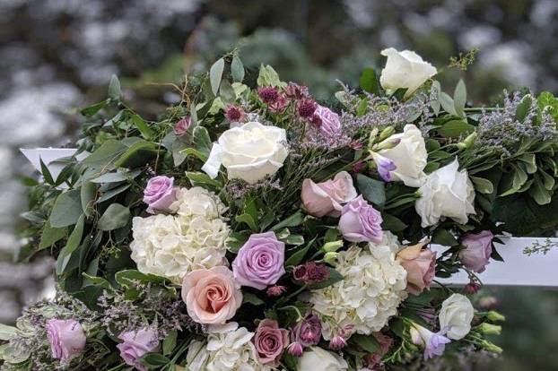 Purple & White Arch Florals