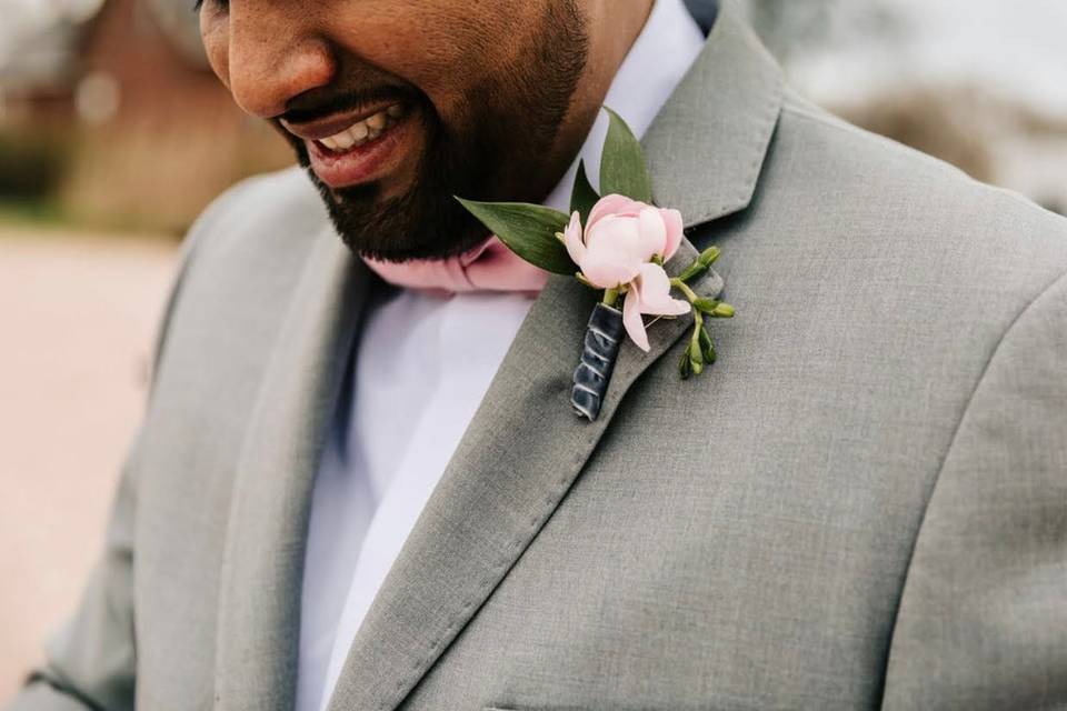 Groom's Ranunculus Boutonniere