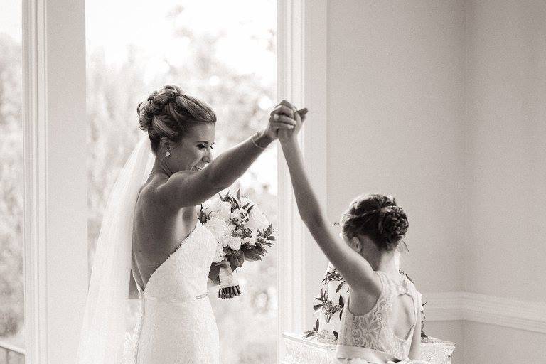 The bride and flower girl