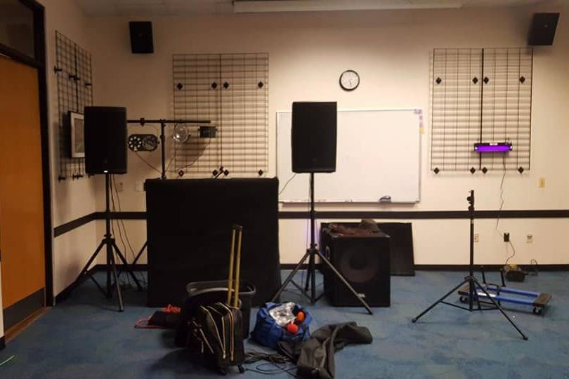 Dj station