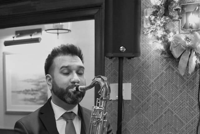 Live Sax at Reception