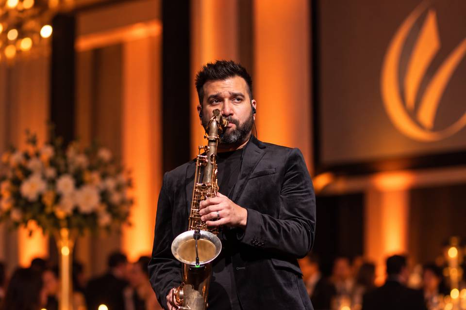 Live Saxophone Entertainer