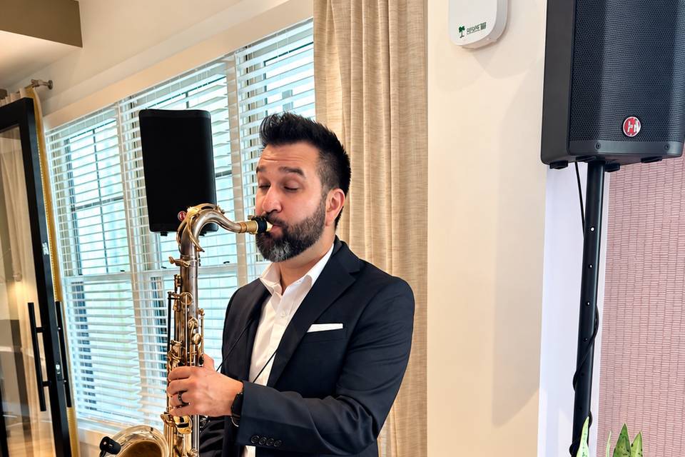 Live Sax at Cocktail Hour