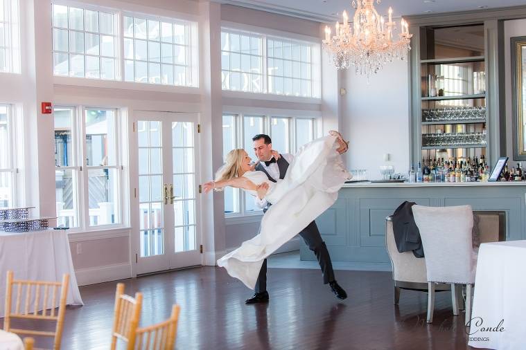 Couple Twirl