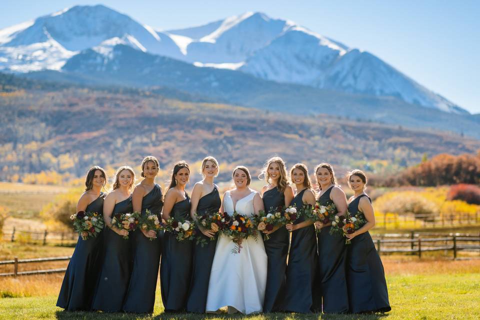 Unique Aspen wedding florals