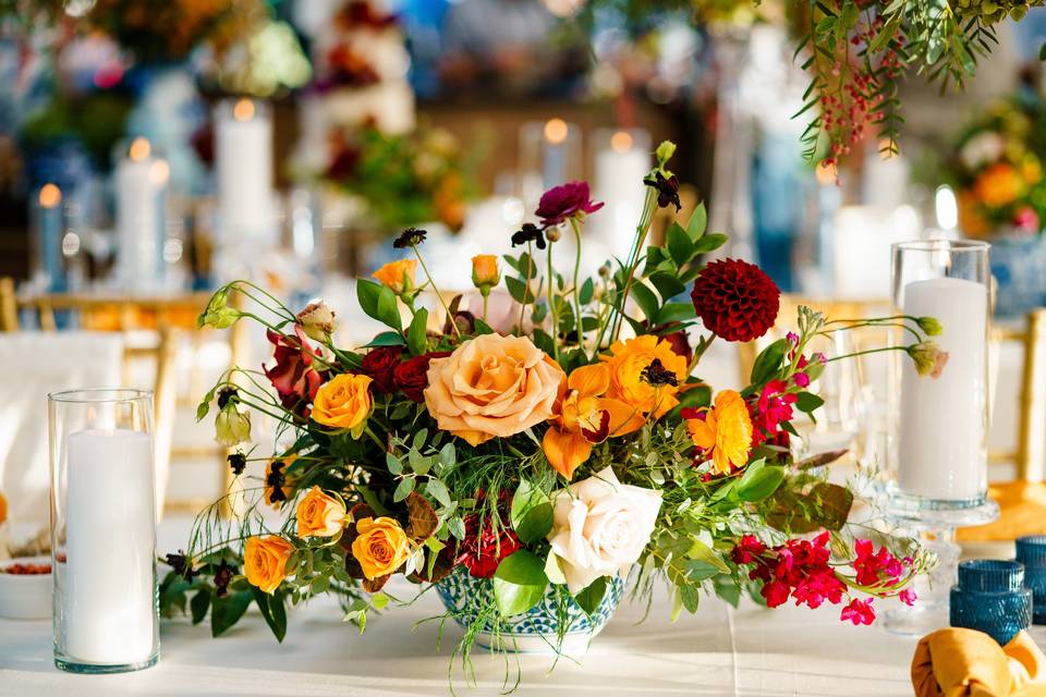 Unique Aspen wedding florals