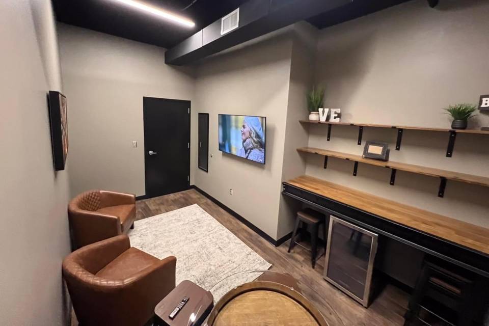 Groom's Suite