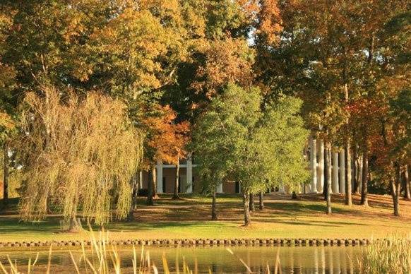 Antebellum Weddings at Oak Island