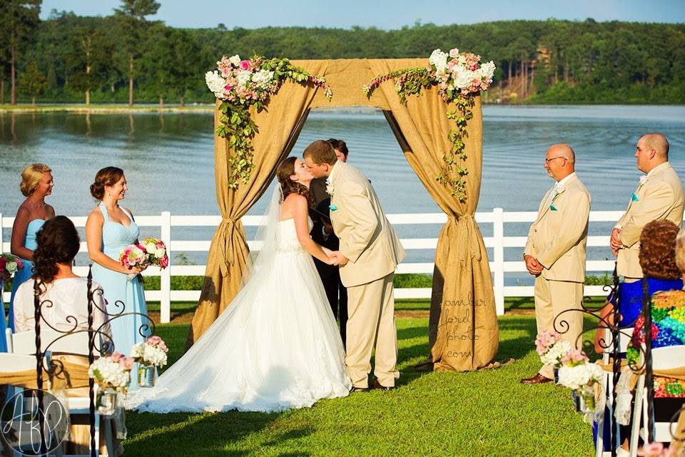 Antebellum Weddings at Oak Island