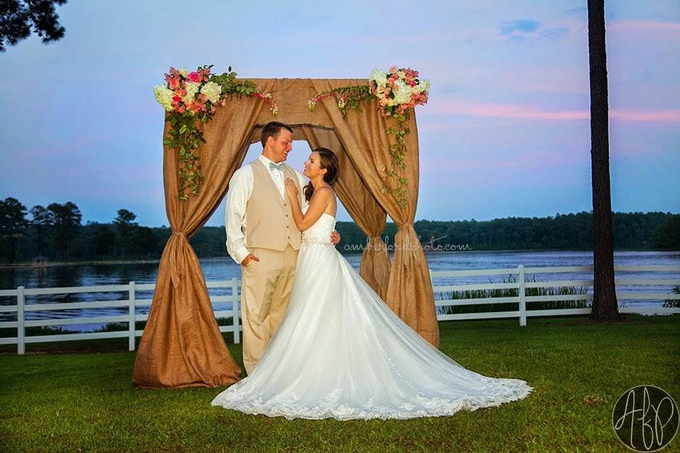 Antebellum Weddings at Oak Island