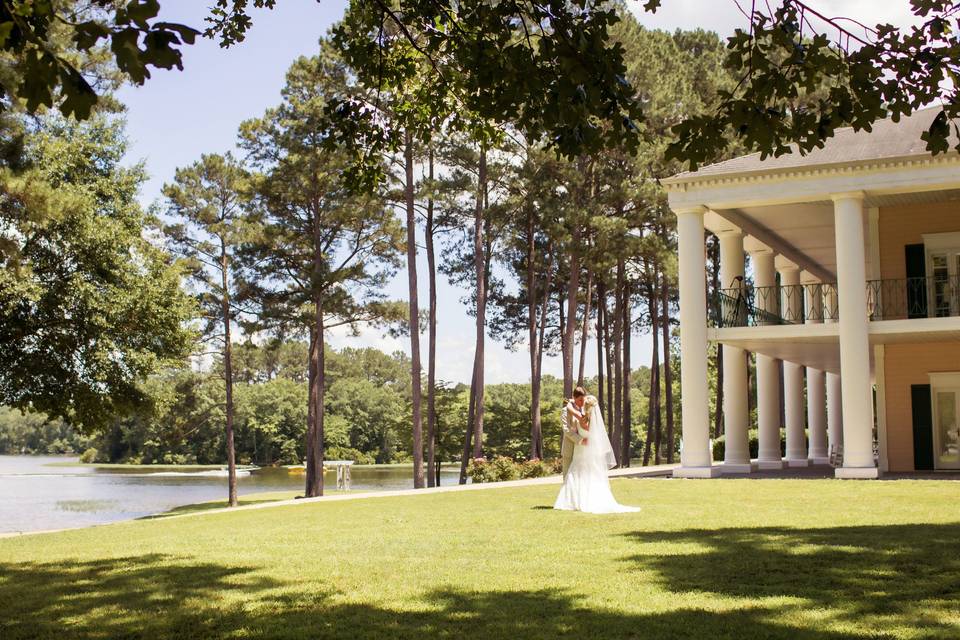 Antebellum Weddings at Oak Island