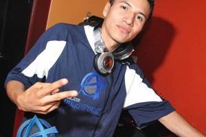 DJ