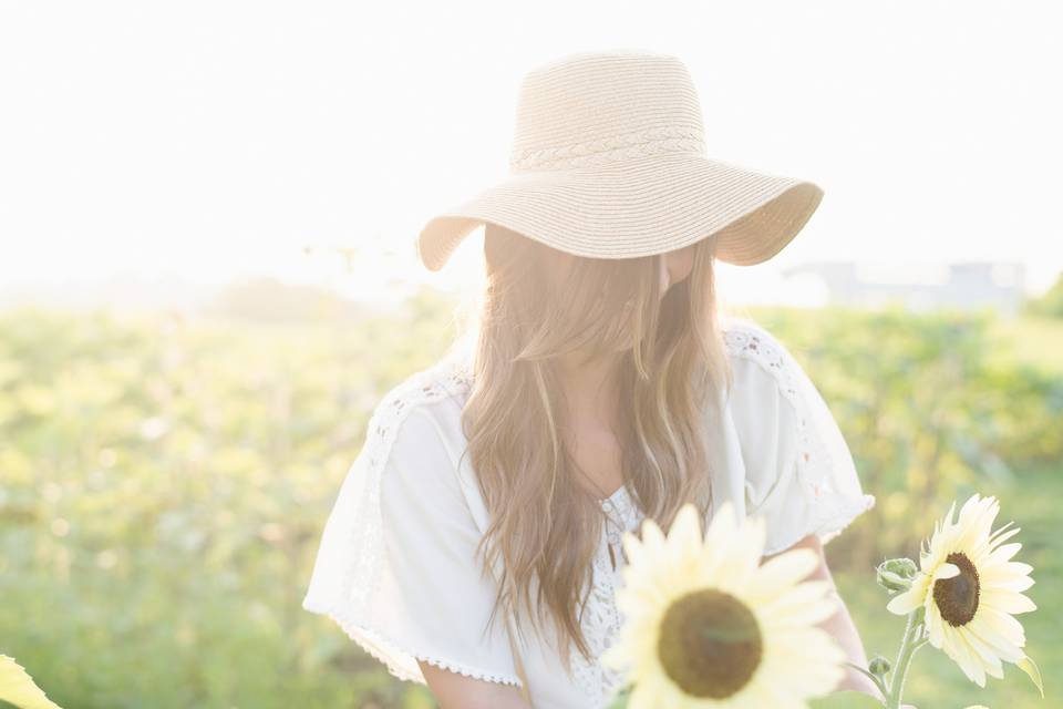 The Farmer's Daughter Flowers