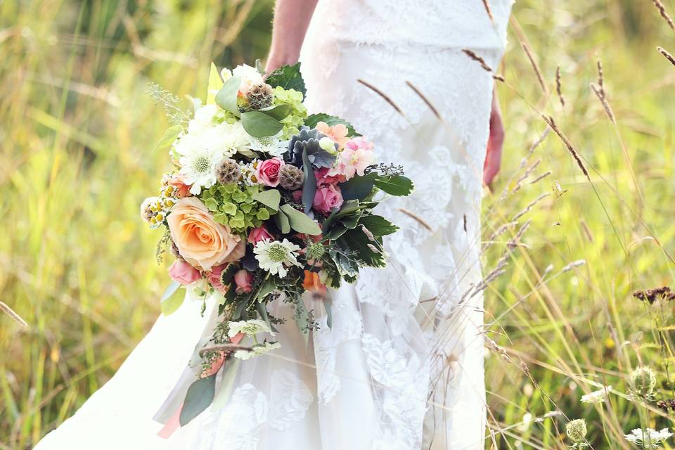 The Farmer's Daughter Flowers