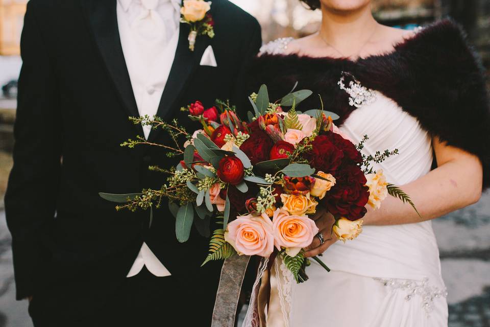 The Farmer's Daughter Flowers