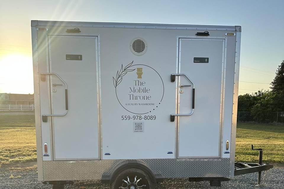 The Mobile Throne