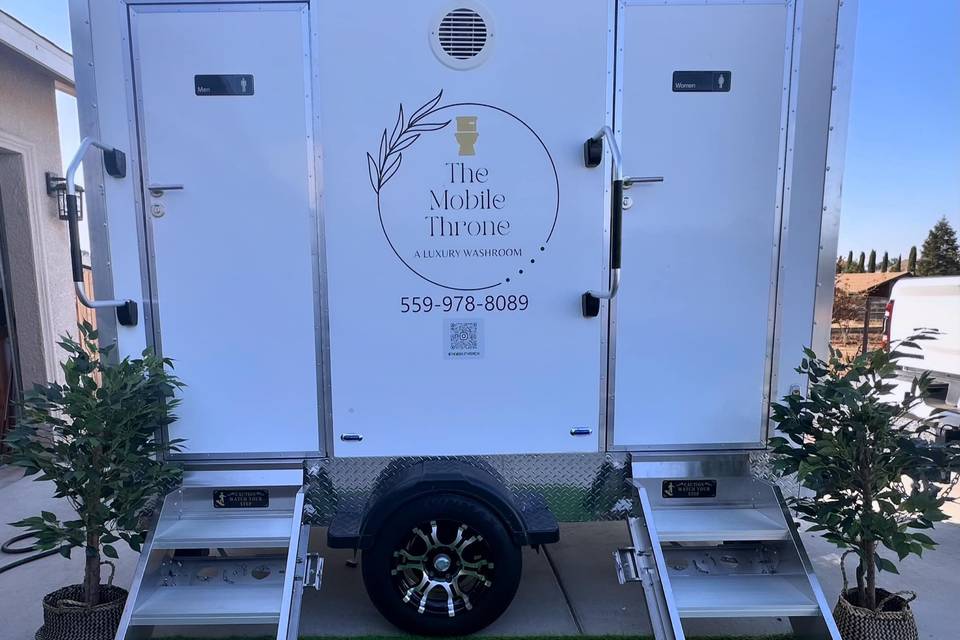 The Mobile Throne