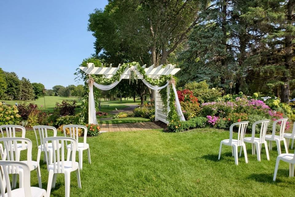 Outdoor Ceremony