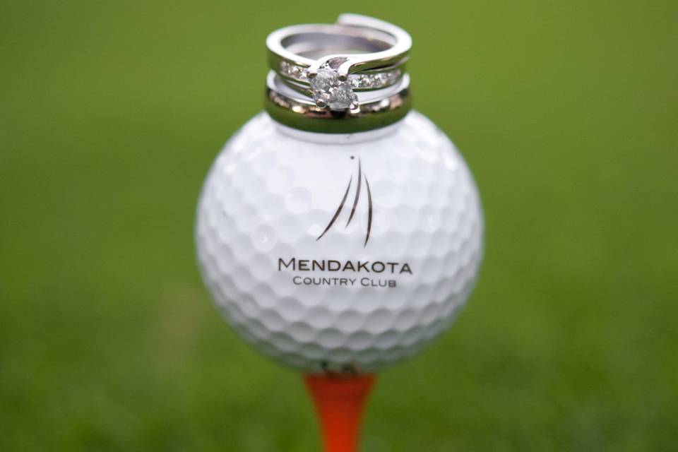 Mendakota Country Club