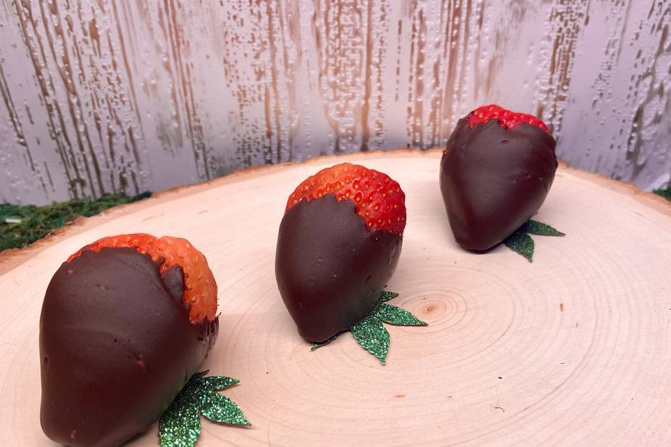 THC and CBD Strawberries