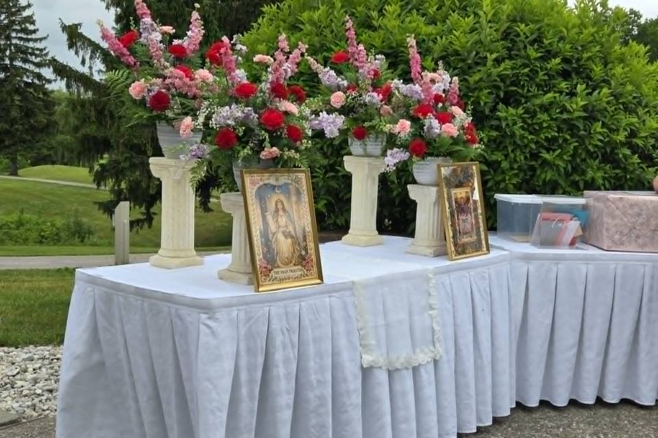 Memorial Table