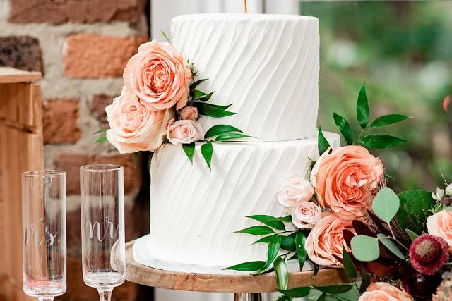 Contemporary White Cake