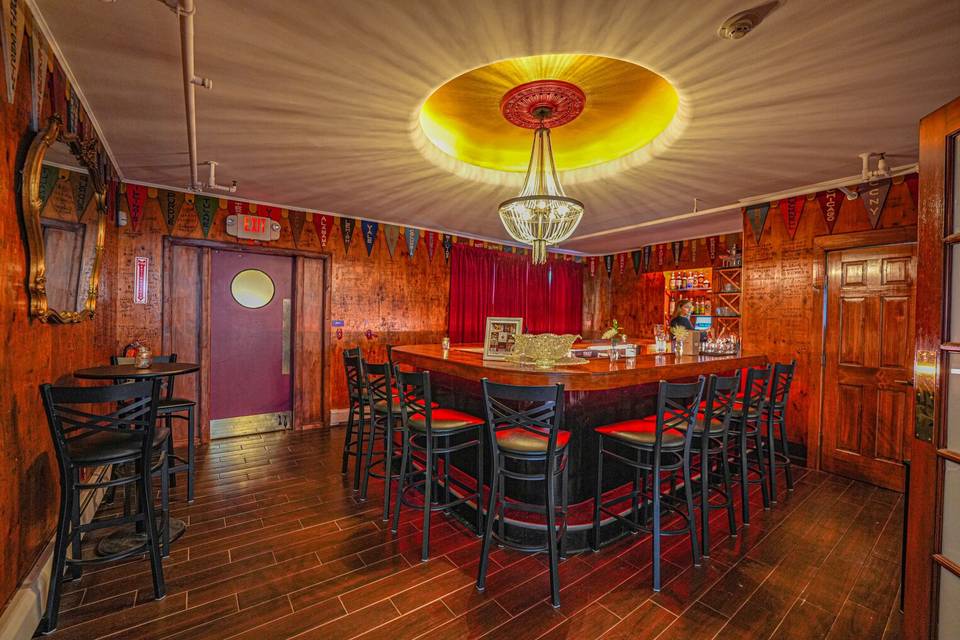 Tom Quick Inn