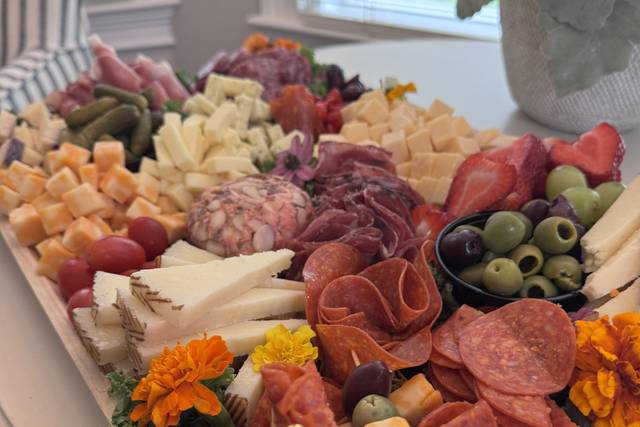 Medium Charcuterie Board