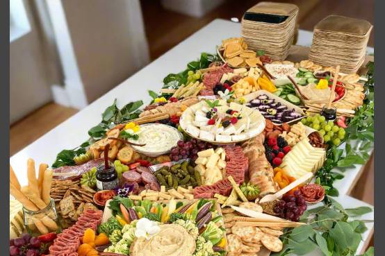 Highlander Grazing Table