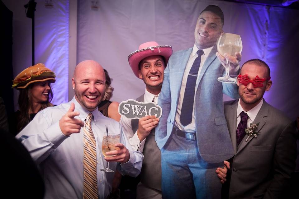 MD Mojo Photo & Video Booths