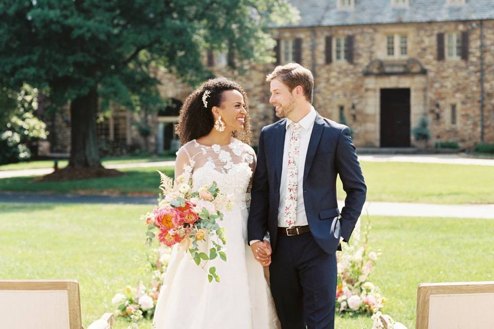 Front lawn wedding