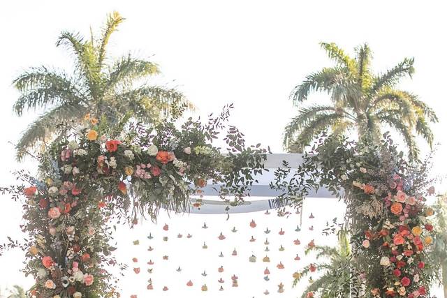 Chuppah details