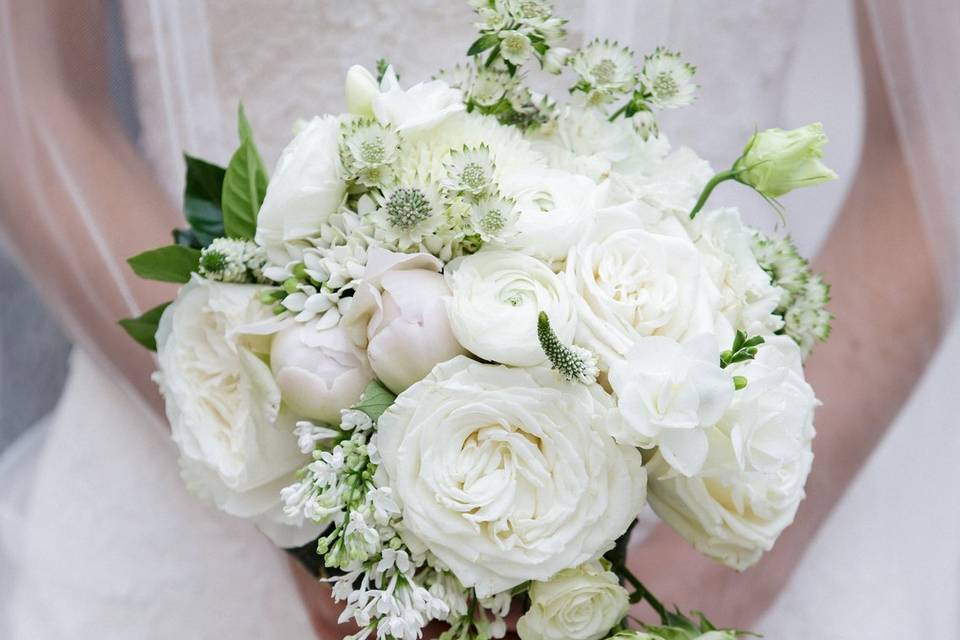 White bouquet