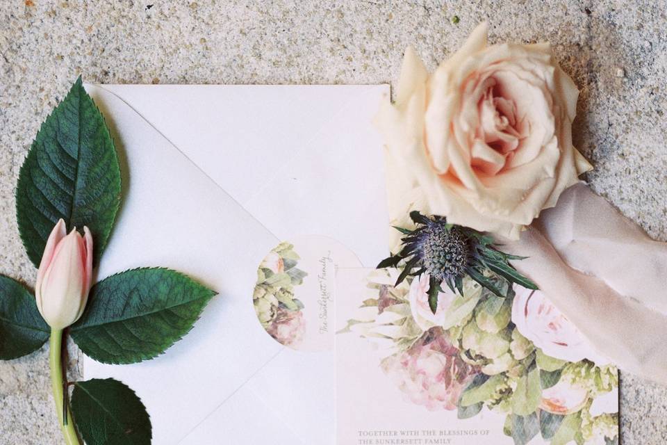 Delicate invitations