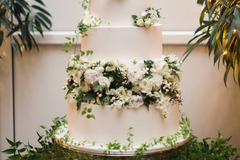 Cake decor