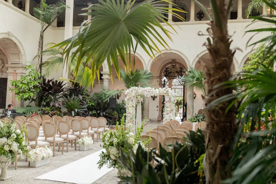 Ines Naftali Floral & Event Design